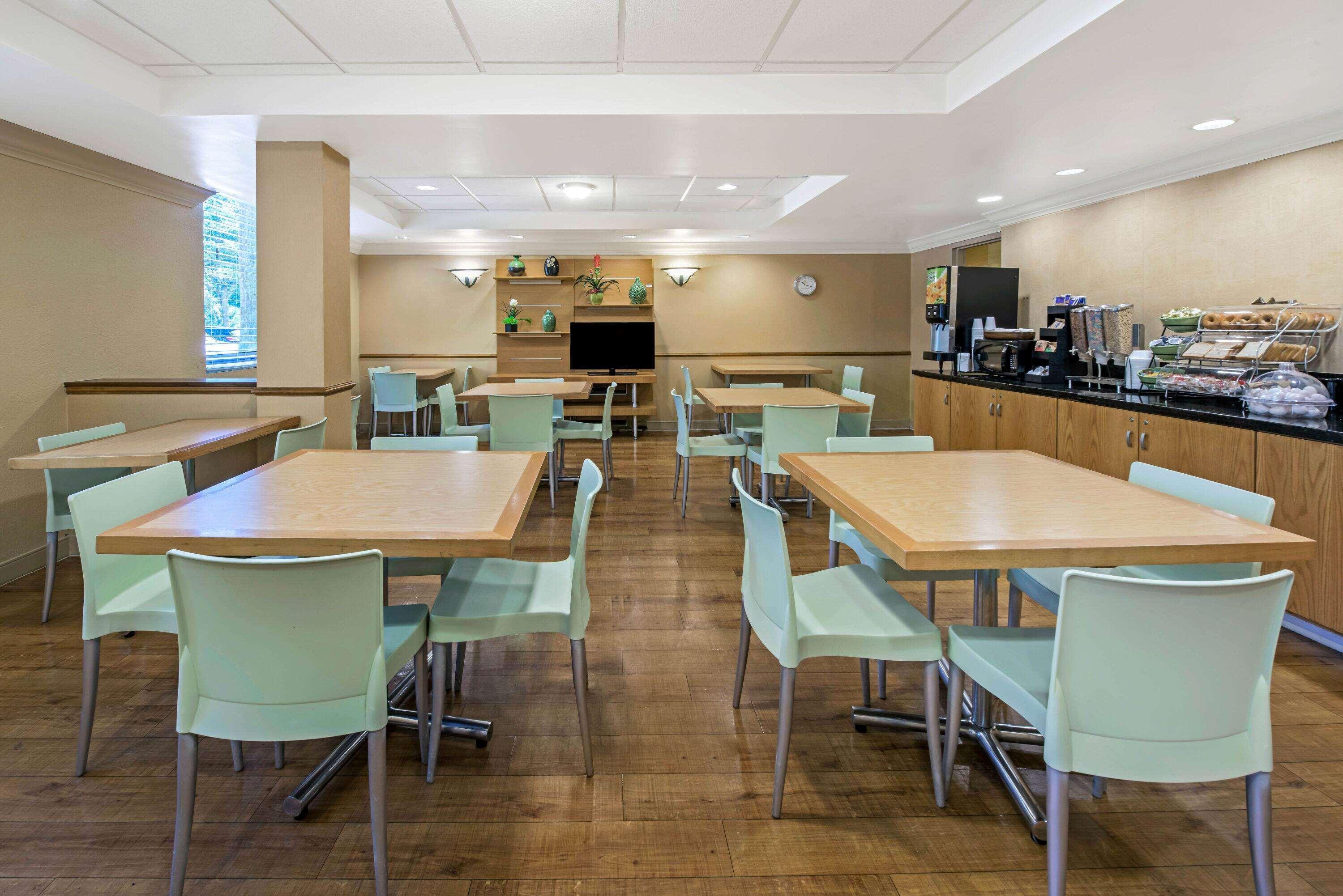 La Quinta By Wyndham West Palm Beach Airport Екстериор снимка