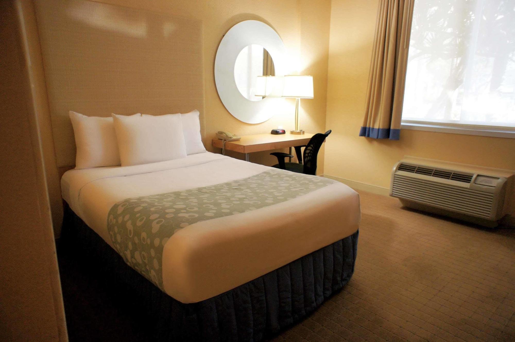 La Quinta By Wyndham West Palm Beach Airport Екстериор снимка